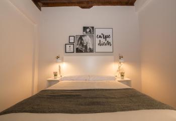 Apartamentos Nahira Suites 3000, Гранада (фото 2)