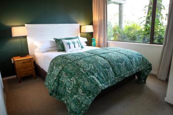 Emerald Inn on Takapuna Beach, Auckland (photo 5)