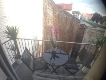 Studio flambant neuf, calme & balcon, Strasburgo (foto 4)