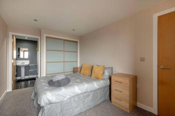 Modern Riverfront Apt. 10 mins from Hydro/SECC, Glasgow (fotografie 4)