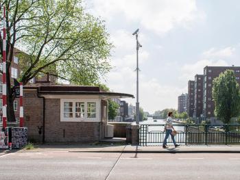 SWEETS - Van Hallbrug, Amsterdam (Foto 3)