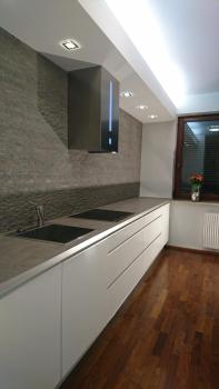 Quiet and spacious apartment with garage option, Cracovie (photo 5)