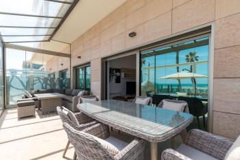 Luxury Beach Front Apartment with Pool, Walencja (zdjęcie 3)
