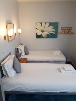 OYO No 3, Bath (fotografie 2)