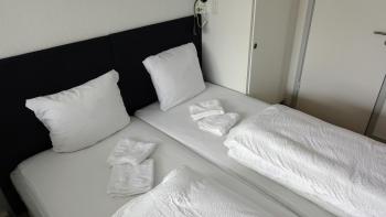 2 rooms, private kitchen, bathroom, and garden., Viby (fotografie 4)