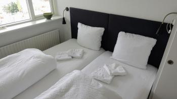 2 rooms, private kitchen, bathroom, and garden., Viby (fotografie 5)