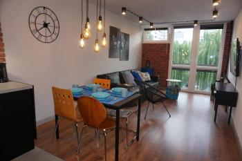 Apartament metro rondo Onz, Varšava (fotografie 2)