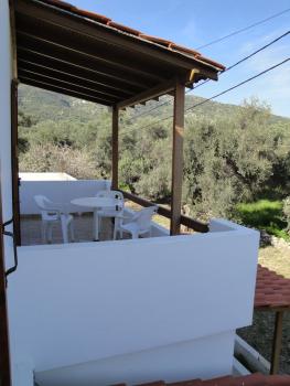 Studios Calvinos, Marathokampos (foto 2)
