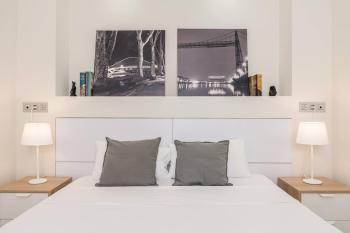 T2, Tirso de Molina, apartamento luminoso y tranquilo, Sevilla (Foto 5)