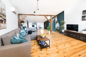 Cozy Studio Mansard Riga Old Town Aptartment, AC, Riga (foto 4)