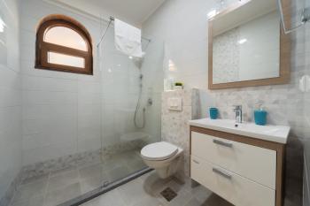 Apart & Spa Beganovic, Dobra Voda (fotografie 3)