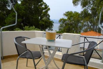 Apartment with sea view and balcony 60m from beach, Ägina Stadt (Foto 2)