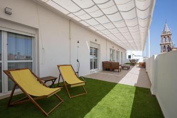Triana Deluxe Skyview, Seville (photo 4)