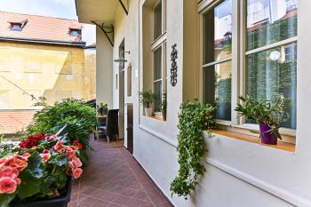 Apartment Nebovidy I - Historic centre - Terrace - Air Conditioning, Прага (фото 3)