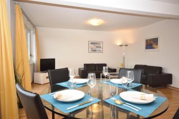 Spacious 1BR near Opera and Lake - Mill 5 43, Zürich (Foto 2)