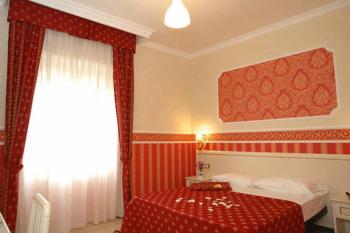 Cesar Palace Guesthouse, Řím (fotografie 5)