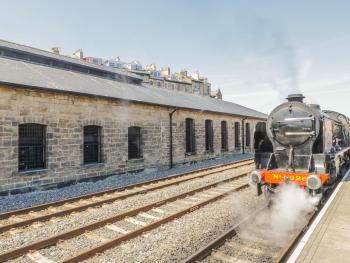 Premier, Transit & Lady Hilda Engine Shed, Whitby (Foto 3)