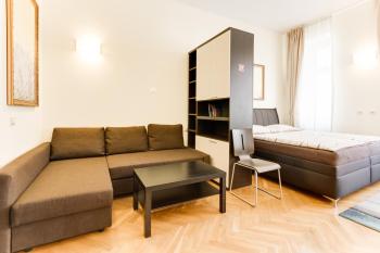 Hálkova Studio, Praha (fotografie 5)