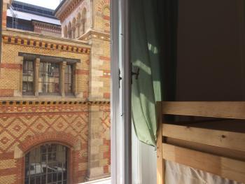 Zen Hostel by Central Market, Budapest (photo 5)