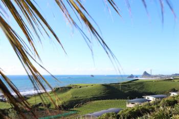 Chalets at Okurukuru, New Plymouth (photo 5)