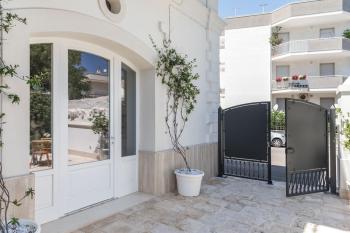 Tra parentesi - Locazione turistica, Polignano a Mare (photo 3)