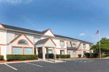 Microtel Inn & Suites by Wyndham Columbia Fort Jackson N, Columbia (zdjęcie 2)