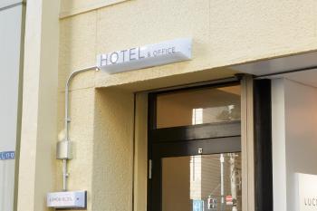 No Service Hotel, Tokio (fotografie 4)