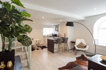 Luxury penthouse with terrace & sauna in Old Town, Tallinn (photo 2)