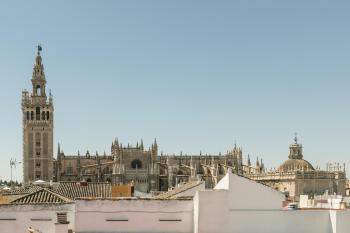 AoA Center Cathedral, Sevilla (Foto 3)