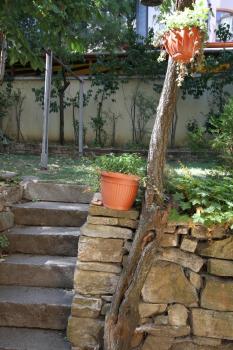Central Charming Home with Garden near Parking and NDK, Sofia (photo 5)