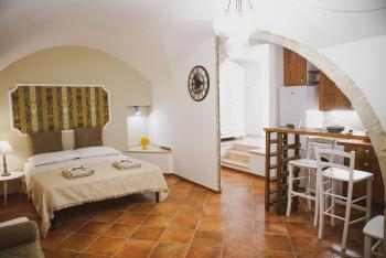 HOME 5 - Fra Leone, Putignano (photo 2)