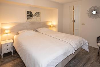 Sleep&Stay Floris IV, Haag (fotografie 2)