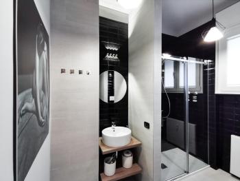 ChicLife - FLORENTIN Downtown Design Apt, Bergamo (photo 5)
