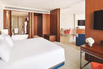 JA Lake View Hotel, Dubai, Dubai (photo 4)