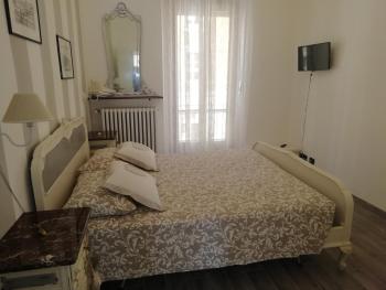 CASA FREJUS Bilocale di Charme Cenisia a 10 min da Metro & Politecnico, Turín (fotografie 2)