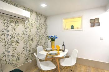 Traditional Apartment with a Terrace, AC and Fast Internet, Lizbona (zdjęcie 2)