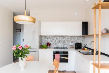 Apartment near Chopin Airport with parking place, Varšava (fotografie 2)