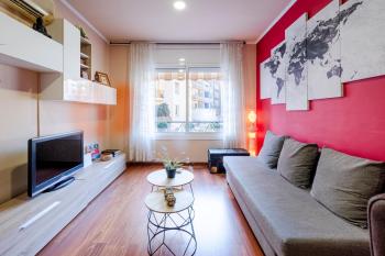 Three Bedroom Apartment in Sants, Barcelone (photo 3)