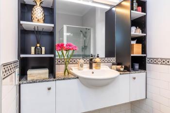 *Vibrant Viaduct Harbour Apartment with Balcony & Best Location* Auckland, Auckland (zdjęcie 3)
