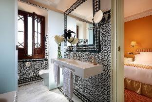 Alhambra Palace Hotel, Гранада (фото 4)
