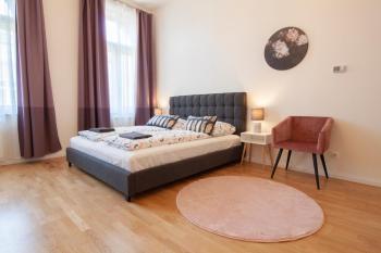 What a Flat on Stepanska, Praha (fotografie 4)