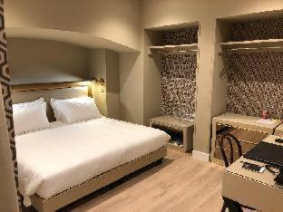 Caruso Place Luxury Rooms & Suites, Neapel (Foto 4)