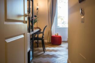 Palazzo Baj in Trastevere, Rome (photo 4)