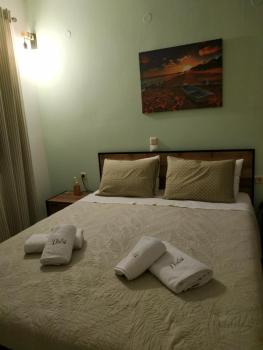 Théa, Istron (foto 4)
