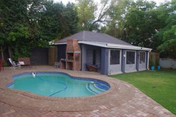 Relax in Joy & Mignon for a bushveld Feeling, Блумфонтейн (фото 3)