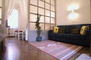 Casa di Spagna, Boloňa (fotografie 2)