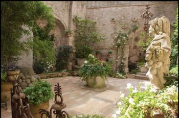 MarcheAmore - Bottega di Giacomino for art lovers, with private courtyard, Fermo (Foto 2)