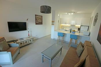 MARINEDA by RENTMEDANO newly renovated, ocean view, wifi, parking, pool, El Médano (fotografie 4)