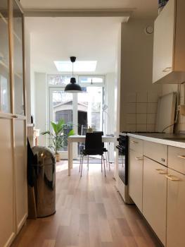 house with garden, 10 min from city centre, Amsterdam (photo 3)
