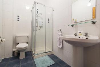 8 Aileach, Buncrana (photo 5)